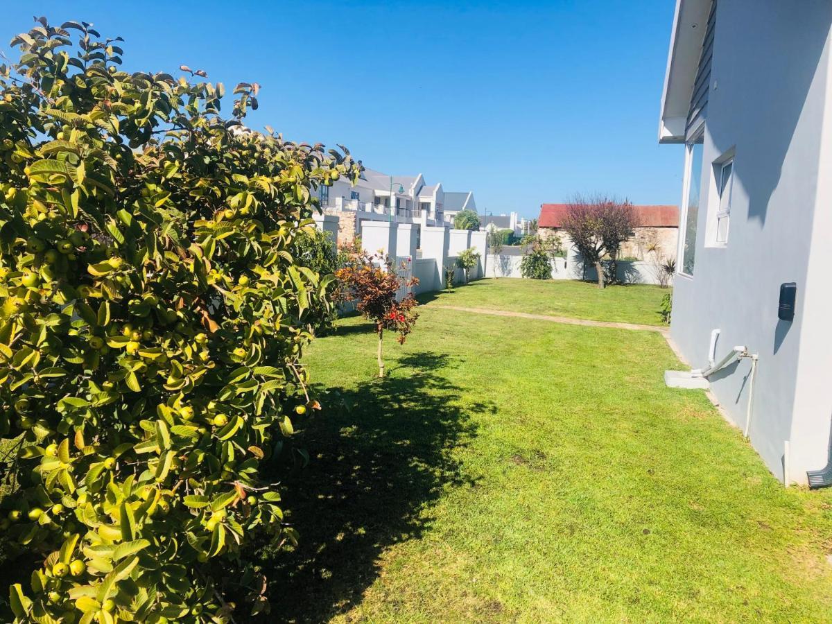 Vila Wave N' Sea Langebaan Exteriér fotografie